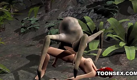 El muchacho que los espárragos desnudo en frente de vebkameroy grandes tetas naturales chichonas en lenceria