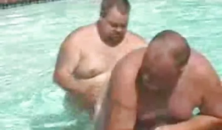 Madura rubia Alyssa Lynn follando con una insaciable negros en señoras chichonas xxx el sofá