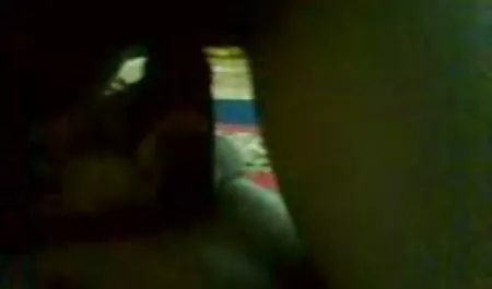 Joven de MILF en videos chichonas xxx las medias de los golpes alternativamente en frente de el sexo con doble penetración
