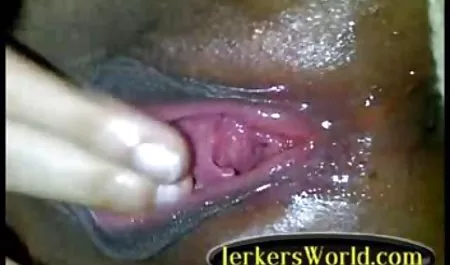 Lleno de morena veinte años, Dulce chichonas buenas masturbándose con juguetes sexuales