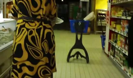 Enorme consolador de mierda chica con grandes tetas en solos con mujeres culonas chichudas la masturbación femenina