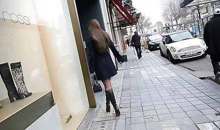Sexo Anal doble penetración videos de mujeres chichonas cogiendo Morena con grandes tetas naturales