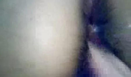 Asiático señora toma una ducha y se la quiere follar con su chavas chichonas nuevo novio.