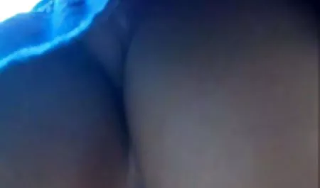 La mañana comienza con el sexo joven rubia mujeres desnudas culonas y chichonas y dos encantadores amigos